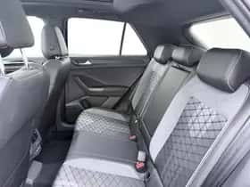 Volkswagen T-Roc (2024) thumbnail 7