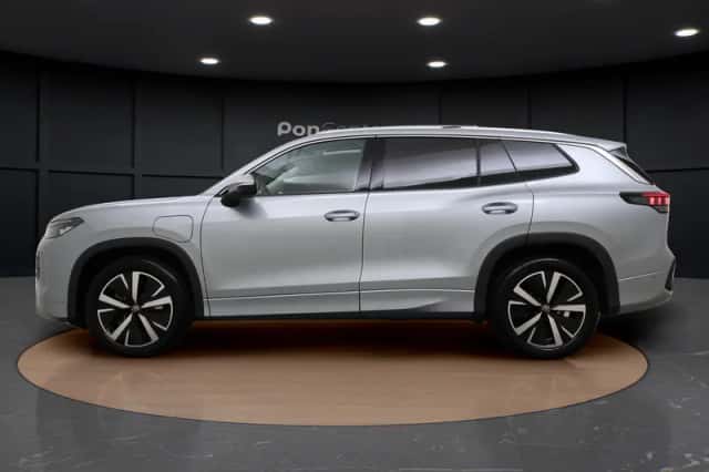 Volkswagen Tayron (2025) thumbnail 6