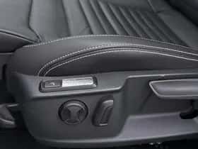 Volkswagen Passat (2022) thumbnail 12