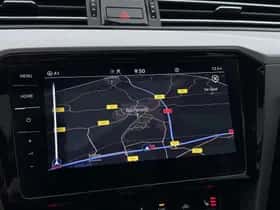 Volkswagen Passat (2022) thumbnail 13