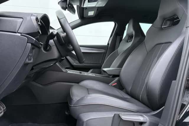 CUPRA Leon Sportstourer (2024) thumbnail 4