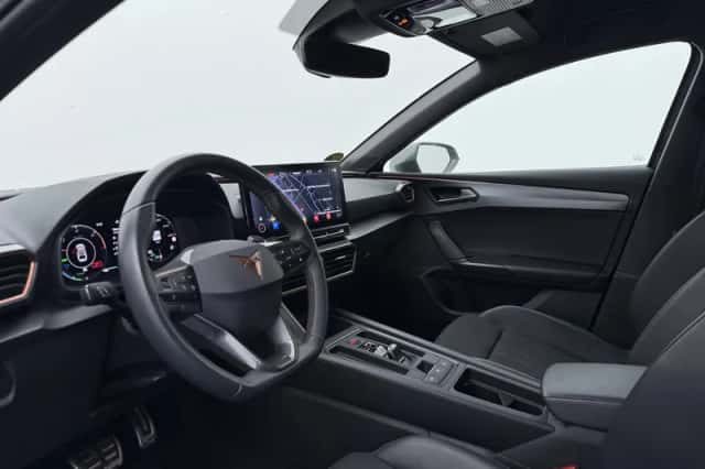 CUPRA Leon Sportstourer (2024) thumbnail 3