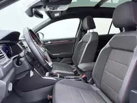 Volkswagen T-Roc (2020) thumbnail 4