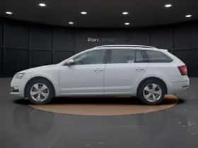Škoda Octavia (2019) thumbnail 6