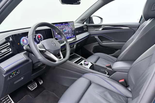 Volkswagen Tiguan (2025) thumbnail 3