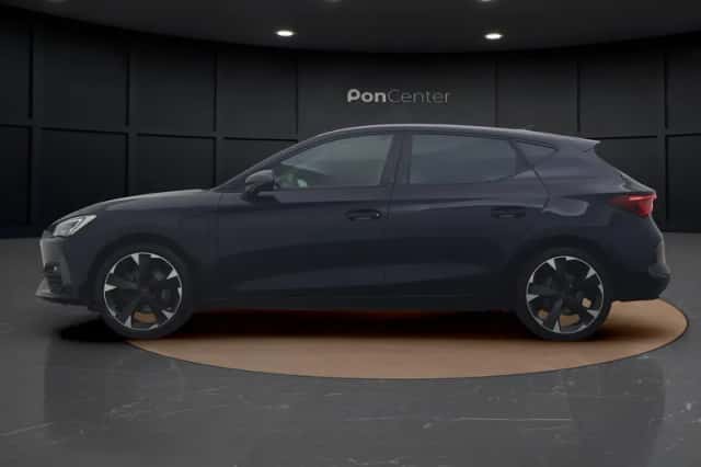 CUPRA Leon (2022) thumbnail 6