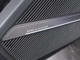 Audi Q5 (2023) thumbnail 11