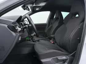 Škoda Kamiq (2023) thumbnail 4