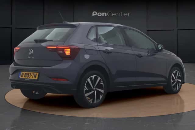 Volkswagen Polo (2022) thumbnail 5