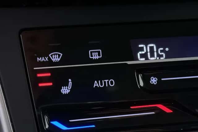 Volkswagen Polo (2022) thumbnail 8