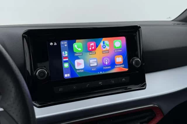 SEAT Arona (2023) thumbnail 9