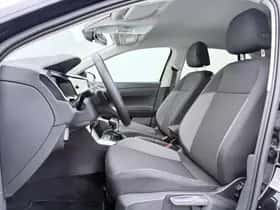 Volkswagen Polo (2024) thumbnail 4