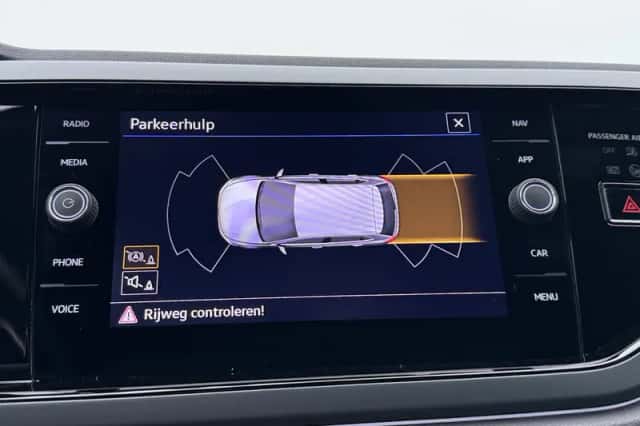 Volkswagen Polo (2023) thumbnail 9