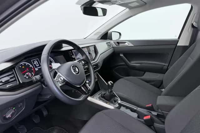 Volkswagen Polo (2021) thumbnail 3