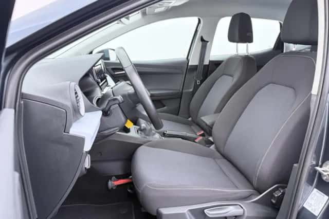 SEAT Ibiza (2024) thumbnail 5