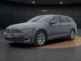 Volkswagen Passat (2022) thumbnail 14