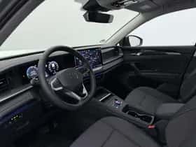 Volkswagen Tayron (2025) thumbnail 3
