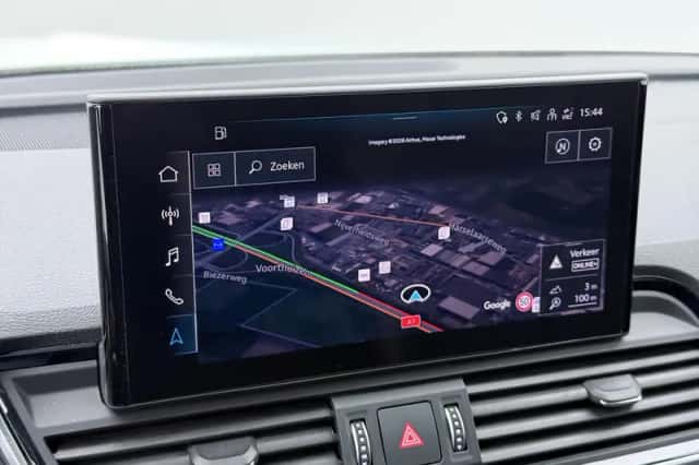 Audi Q5 (2023) thumbnail 10