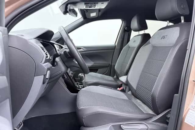 Volkswagen T-Cross (2020) thumbnail 4