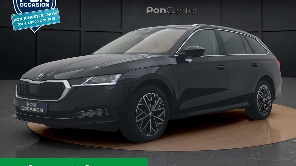 Škoda Octavia (2023) — foto 1