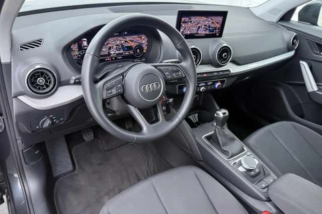 Audi Q2 (2023) thumbnail 3