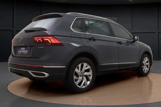 Volkswagen Tiguan (2023) thumbnail 5