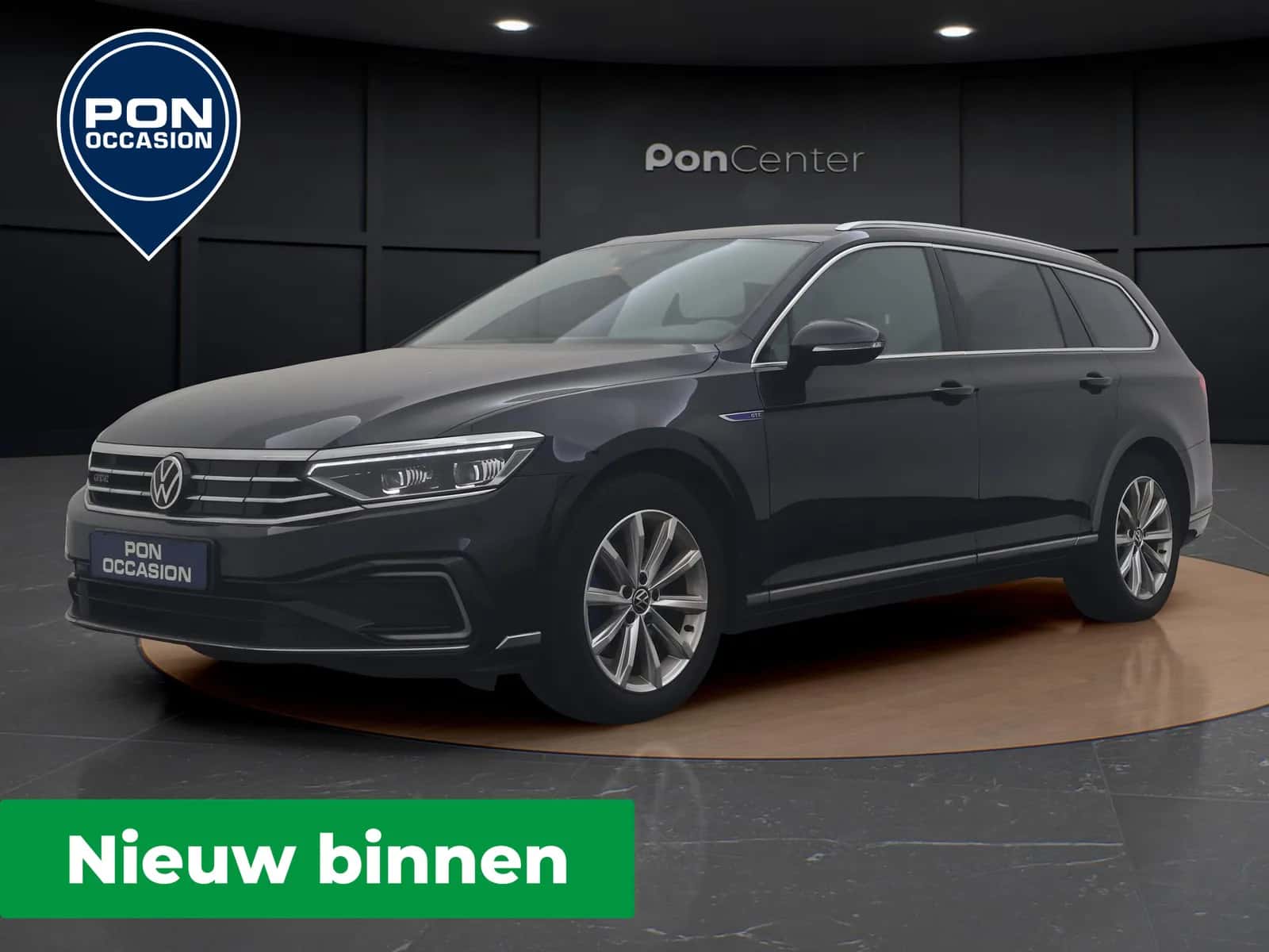 Volkswagen Passat (2021) — foto 1