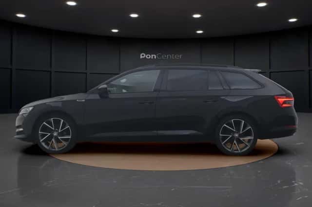 Škoda Superb (2023) thumbnail 6