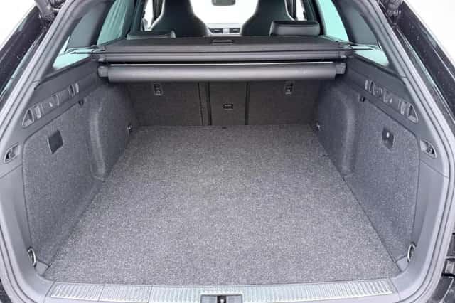 Škoda Superb (2023) thumbnail 9