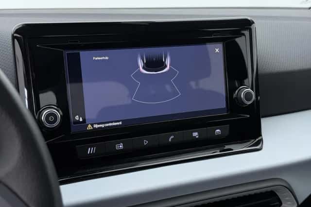 SEAT Arona (2024) thumbnail 9