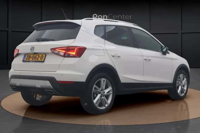 SEAT Arona (2019) thumbnail 5