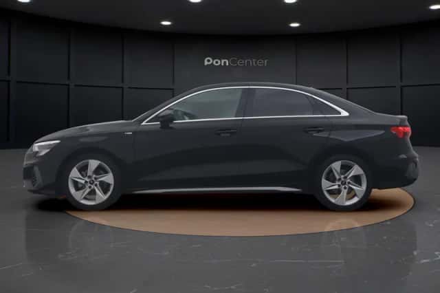 Audi A3 (2023) thumbnail 5