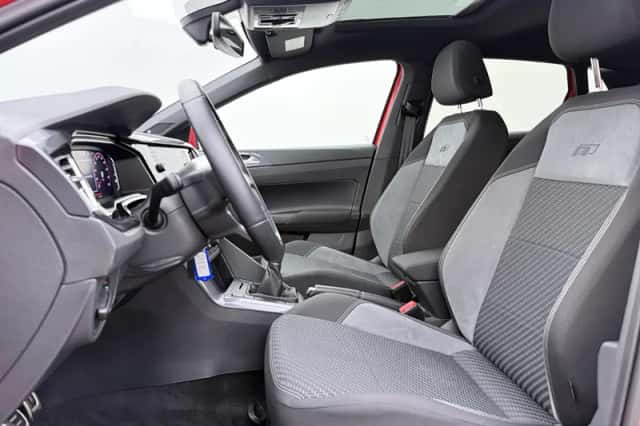 Volkswagen Polo (2021) thumbnail 4
