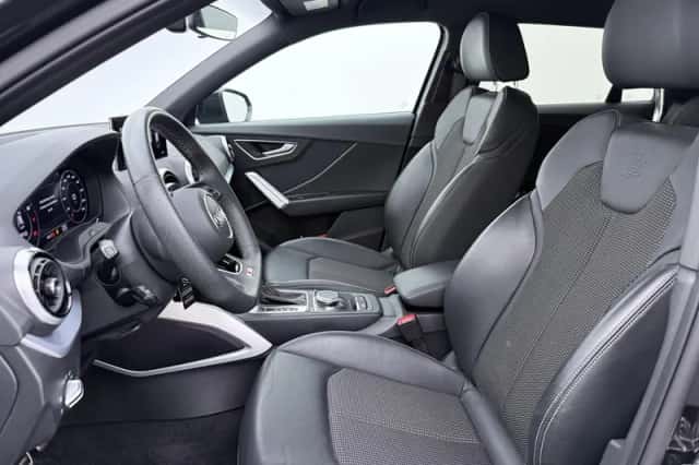 Audi Q2 (2023) thumbnail 4