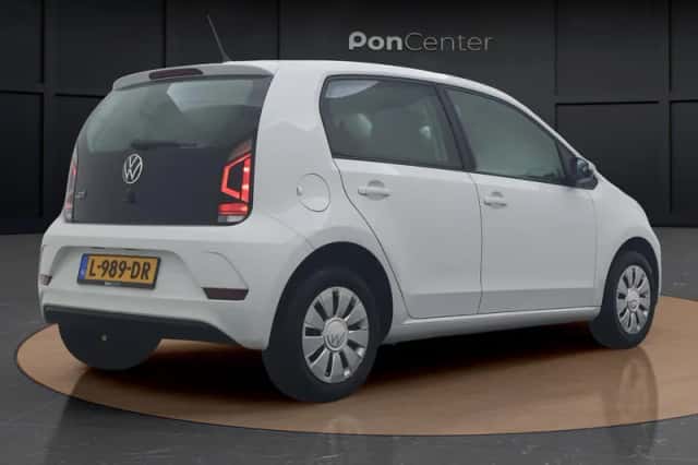 Volkswagen Up! (2021) thumbnail 5