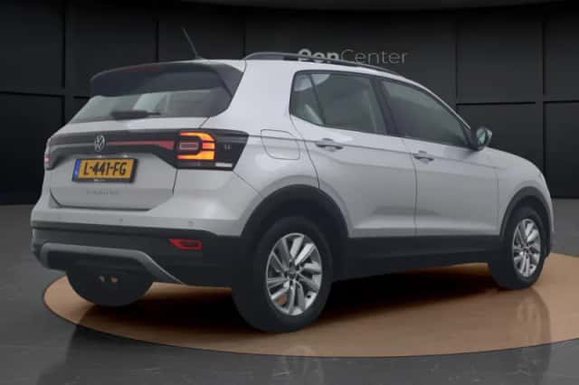 Volkswagen T-Cross (2021) thumbnail 6