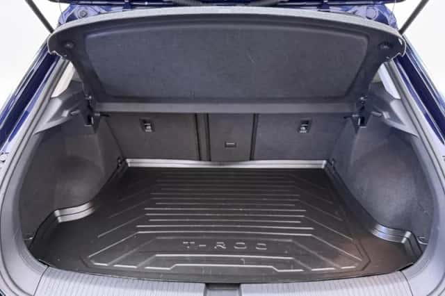 Volkswagen T-Roc (2019) thumbnail 8