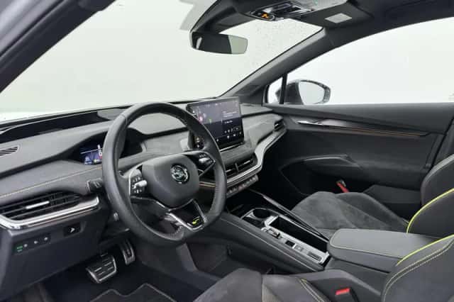Škoda Enyaq (2024) thumbnail 3