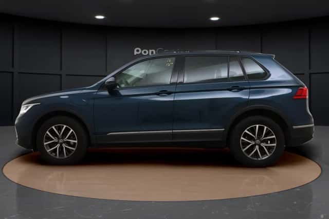 Volkswagen Tiguan (2022) thumbnail 6