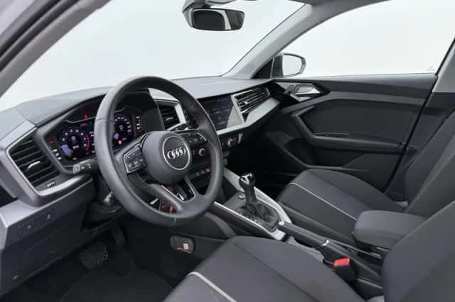 Audi A1 (2024) thumbnail 3