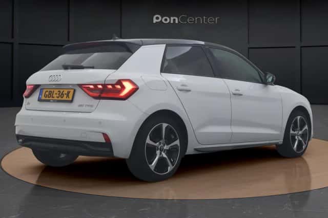 Audi A1 (2024) thumbnail 5