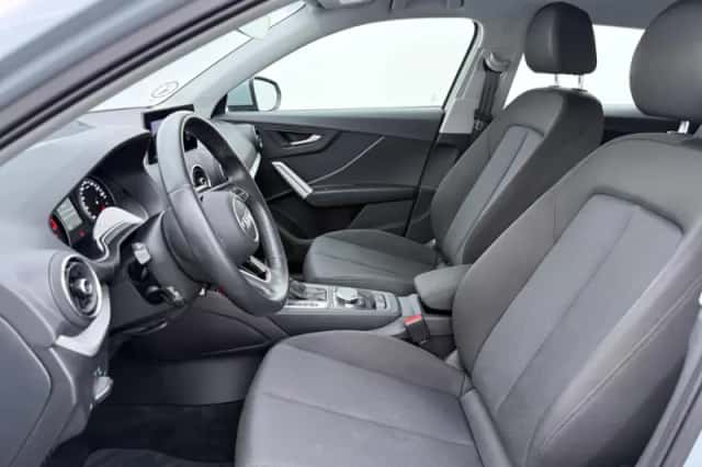 Audi Q2 (2023) thumbnail 5