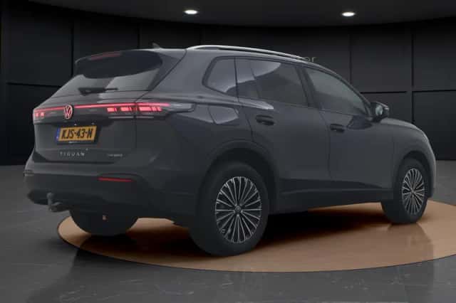 Volkswagen Tiguan (2026) thumbnail 5