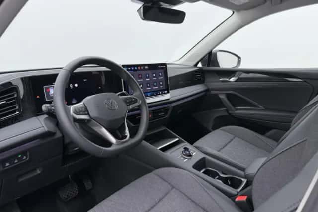 Volkswagen Tiguan (2026) thumbnail 4