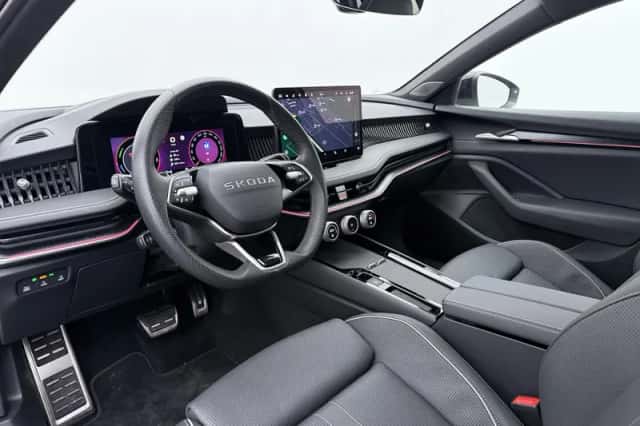 Škoda Superb (2025) thumbnail 3