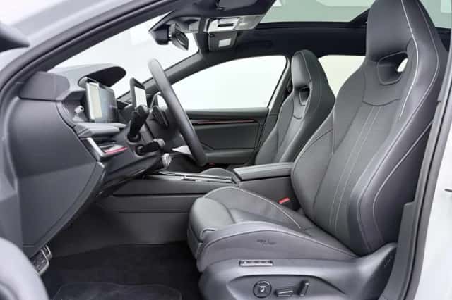 Škoda Superb (2025) thumbnail 4