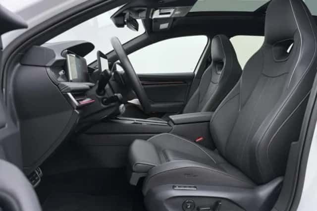 Škoda Superb (2025) thumbnail 5