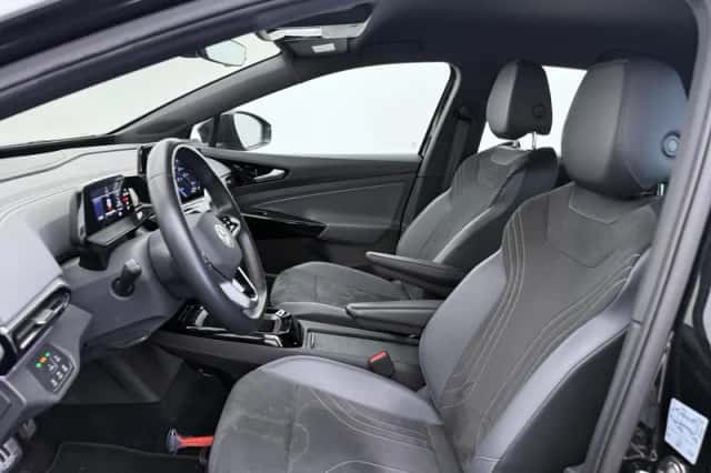 Volkswagen ID.5 (2022) thumbnail 4