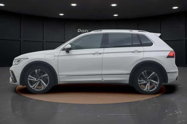 Volkswagen Tiguan (2021) thumbnail 6