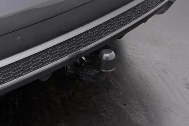 Audi Q3 (2018) thumbnail 9